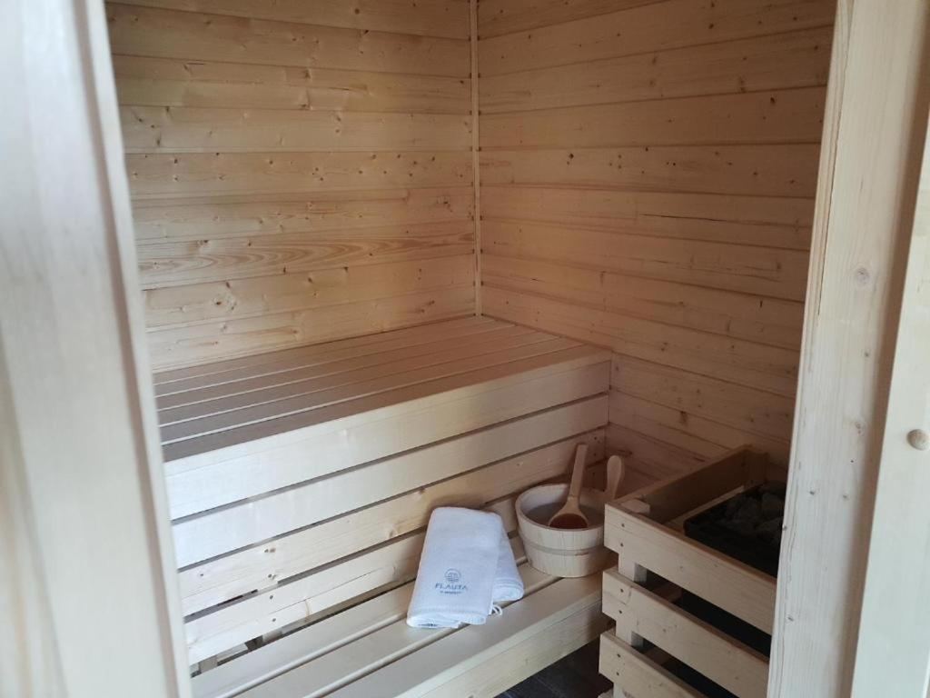 Fla-Uta Sianozety Villa Exteriör bild