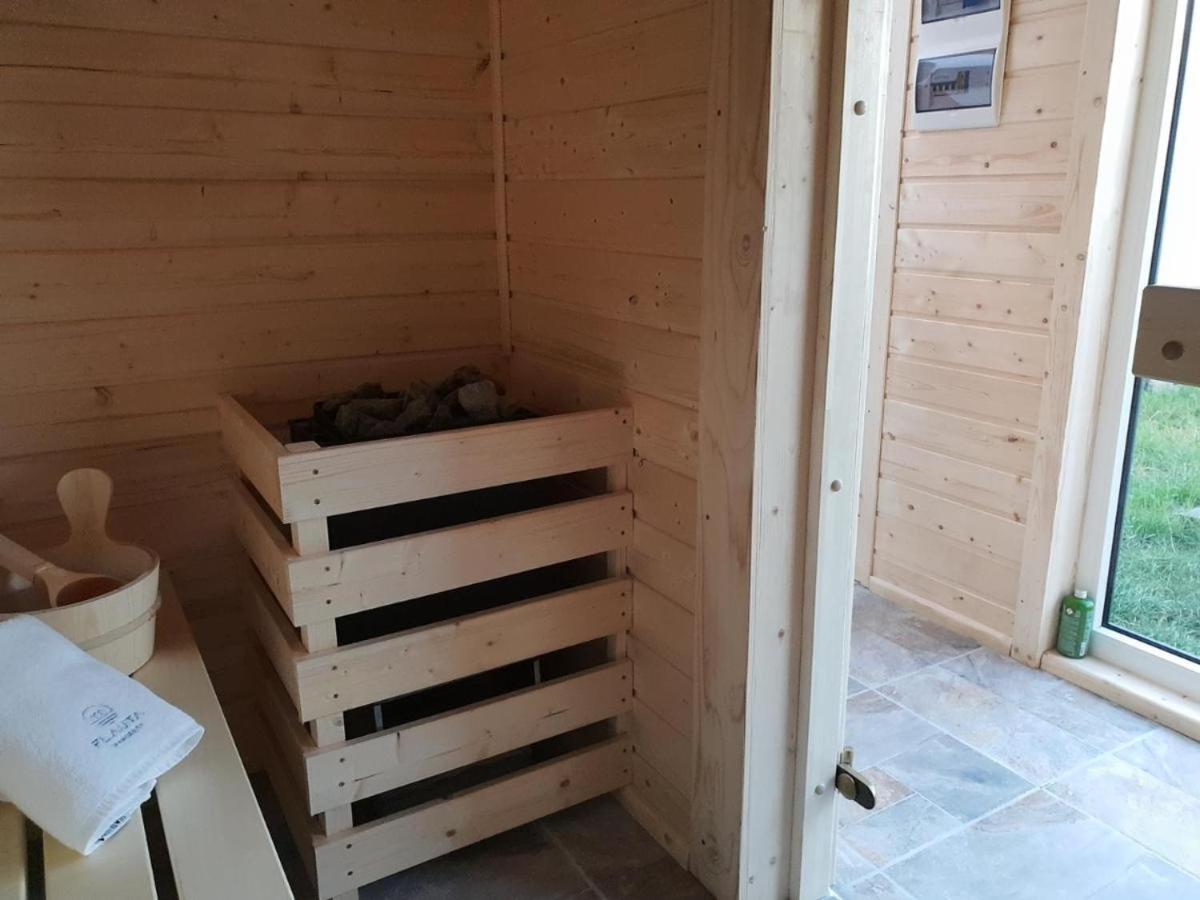 Fla-Uta Sianozety Villa Exteriör bild