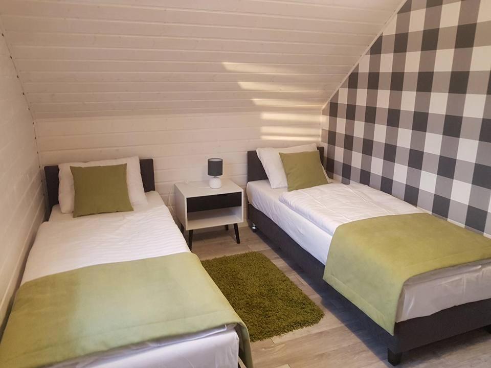 Fla-Uta Sianozety Villa Exteriör bild